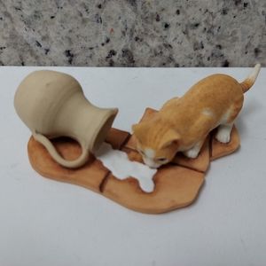 Sherratt & Simpson Orange Tabby Kitten Drinking Spilled Milk Figurine
